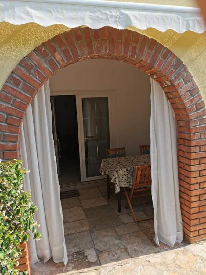شقة App Carla Novigrad Istria المظهر الخارجي الصورة