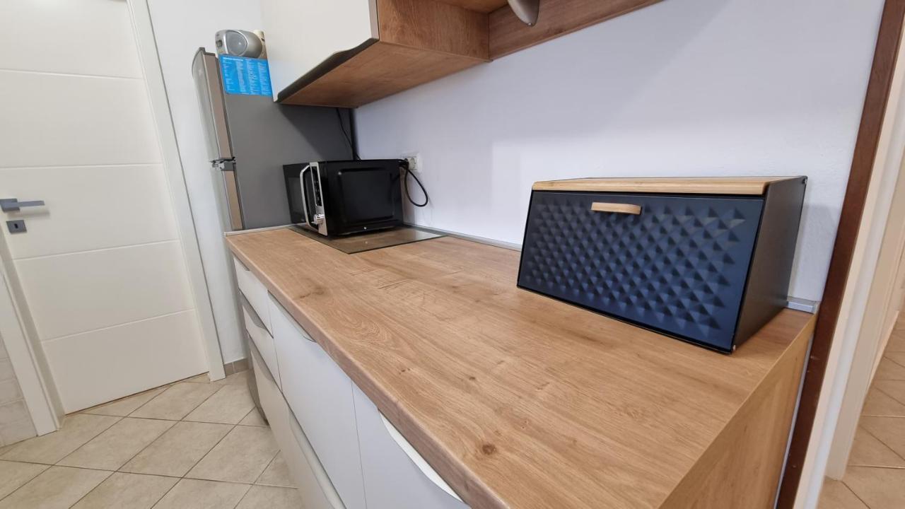 شقة App Carla Novigrad Istria المظهر الخارجي الصورة