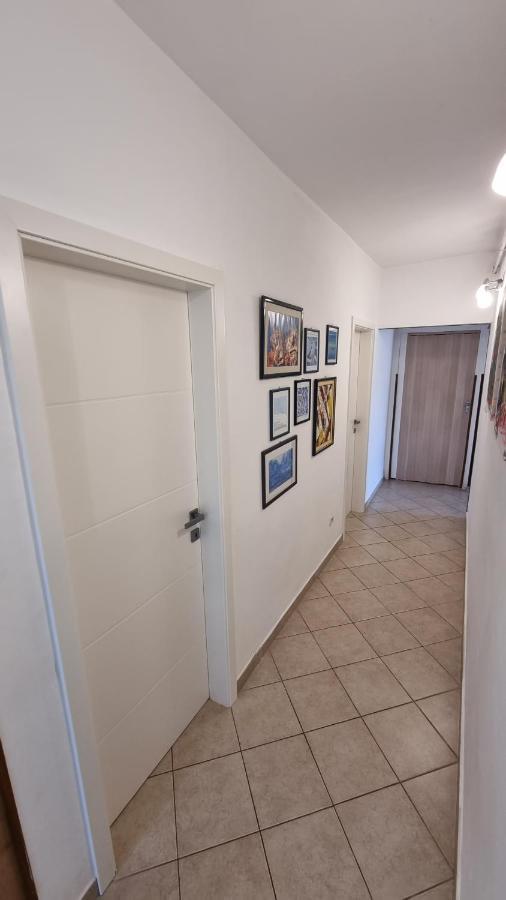 شقة App Carla Novigrad Istria المظهر الخارجي الصورة
